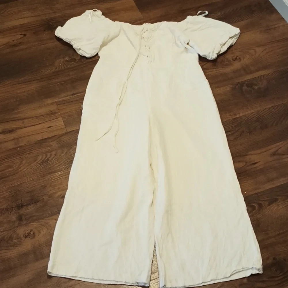 Eri + Ali White Puff Sleeve Lace Up Fitted Waist Wide Leg Jumpsuit A33